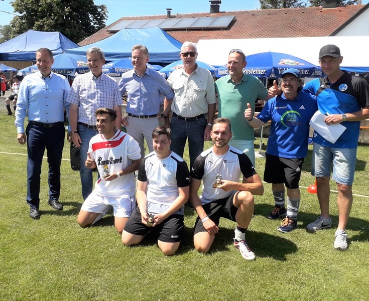 Das vorl�ufige Endergebnis: 108.400,06 inklusive Kilometer -> Weltrekord!!!! Danke an alle!!!!!
