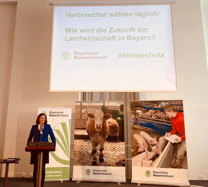 Mit Landtagspr�sidentin Ilse Eigner - F�r regionale Produkte und die heimische Landwirtschaft! 