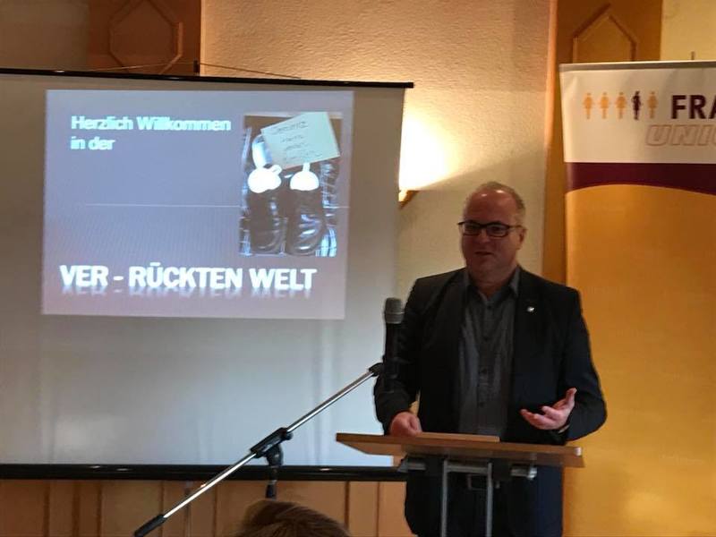 Auch Bernd Eckstein, Kandidat f�r die Bezirkstagswahl, hat einen sehr interessanten Vortrag gehalten. 